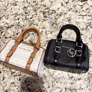 2 miniature crossbodies